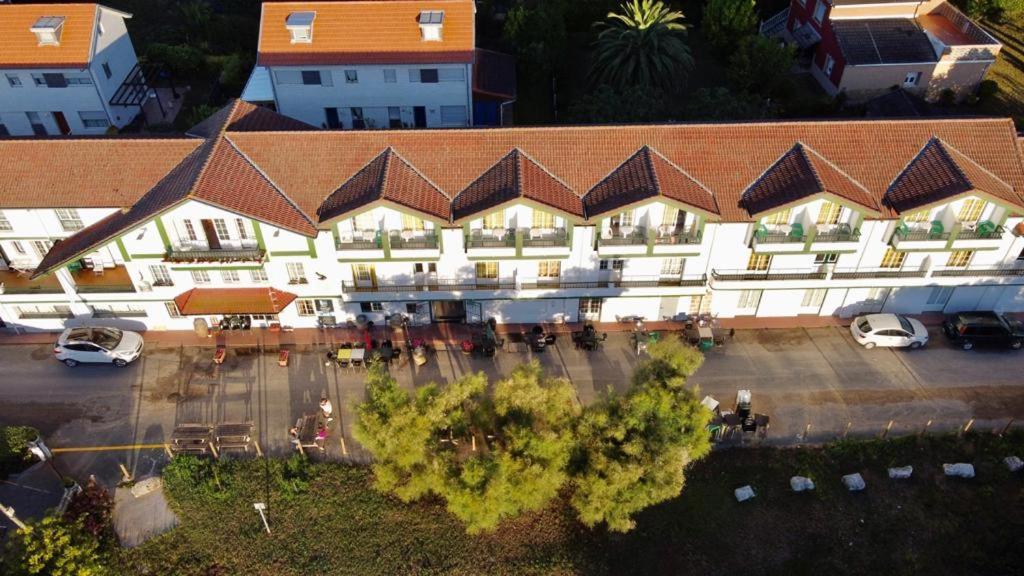 Hostal De Berria Сантонья Экстерьер фото